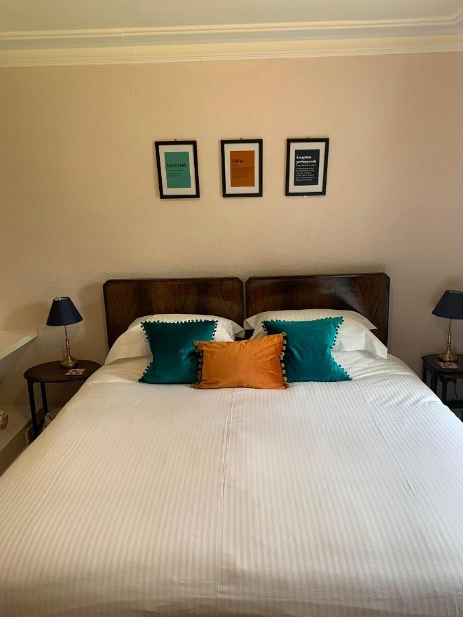 Leven House Bed And Breakfast Крифф Экстерьер фото